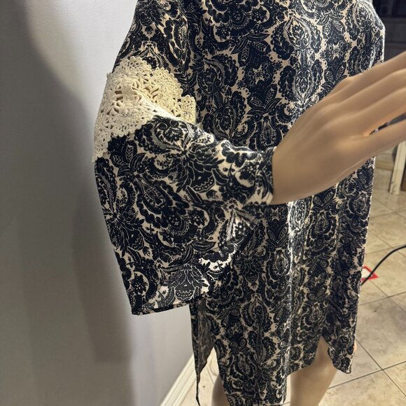 SPIN USA Vintage Boho Kimono Dress ~ Crochet Lace Trim, Made in USA (XL) - Picture 4 of 7